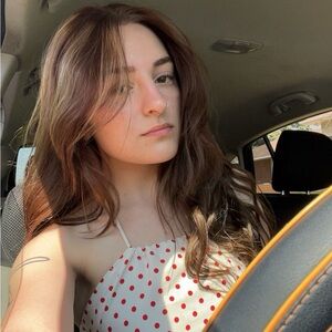 Meet your Posher, Lucy